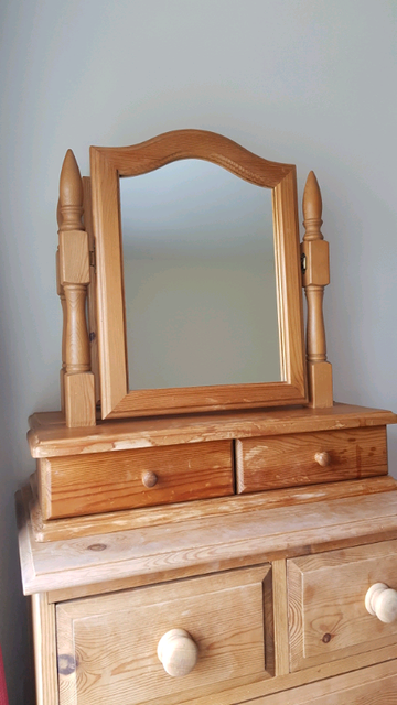 dark pine dressing table